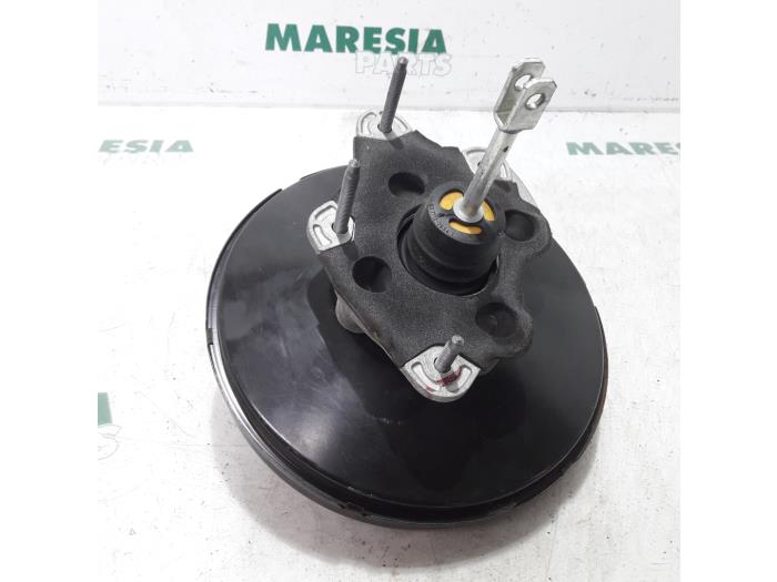 Bromsservo från en Renault Modus/Grand Modus (JP) 1.4 16V 2007