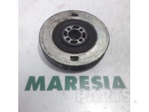 Begagnade Remskiva, vevaxel Alfa Romeo 159 (939AX) 1.9 JTDm 16V Pris € 30,00 Marginaltabell erbjuds av Maresia Parts