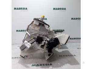 Begagnade Värmarhus Fiat Punto Evo (199) 1.3 JTD Multijet 85 16V Euro 5 Pris € 157,50 Marginaltabell erbjuds av Maresia Parts