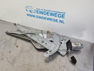 Begagnade Fönstermekanism, 2-dörrars, höger fram Renault Kangoo Express (FC) 1.5 dCi 80 Pris € 30,00 Marginaltabell erbjuds av Auto- en demontagebedrijf Eindewege