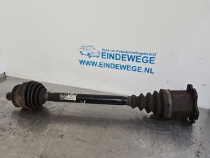 Gebruikte Steekas links-voor Audi A4 Avant (B6) 2.0 FSI 16V Prijs € 50,00 Margeregeling aangeboden door Auto- en demontagebedrijf Eindewege