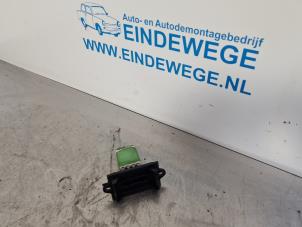 Begagnade Motstånd, kupéfläkt Citroen C3 (FC/FL/FT) 1.4 HDi Pris € 15,00 Marginaltabell erbjuds av Auto- en demontagebedrijf Eindewege