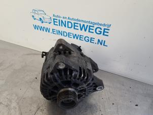 Gebruikte Dynamo Renault Laguna II Grandtour (KG) 3.0 V6 24V Prijs € 50,00 Margeregeling aangeboden door Auto- en demontagebedrijf Eindewege