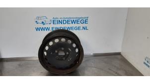 Gebruikte Velgen set Volkswagen Caddy III (2KA,2KH,2CA,2CH) 2.0 SDI Prijs € 75,00 Margeregeling aangeboden door Auto- en demontagebedrijf Eindewege