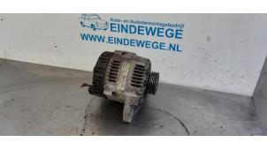 Begagnade Dynamo Renault Twingo (C06) 1.2 Pris € 35,00 Marginaltabell erbjuds av Auto- en demontagebedrijf Eindewege