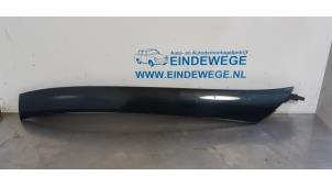 Gebruikte A-stijl Afdekkap rechts Mercedes CLK (C208) 2.3 230K 16V Prijs € 25,00 Margeregeling aangeboden door Auto- en demontagebedrijf Eindewege