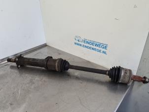 Begagnade Drivaxel, höger fram Landrover Range Rover Sport (LS) 2.7 TDV6 24V Pris € 75,00 Marginaltabell erbjuds av Auto- en demontagebedrijf Eindewege