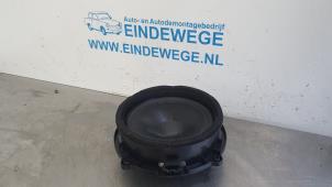 Begagnade Högtalare Landrover Range Rover Sport (LS) 2.7 TDV6 24V Pris € 15,00 Marginaltabell erbjuds av Auto- en demontagebedrijf Eindewege