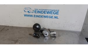 Używane Zestaw wkladek zamka (kompletny) Peugeot 207/207+ (WA/WC/WM) 1.6 16V Cena € 100,00 Procedura marży oferowane przez Auto- en demontagebedrijf Eindewege