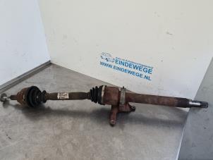 Begagnade Drivaxel, höger fram Volvo C70 (MC) 2.0 D 16V Pris € 63,50 Marginaltabell erbjuds av Auto- en demontagebedrijf Eindewege