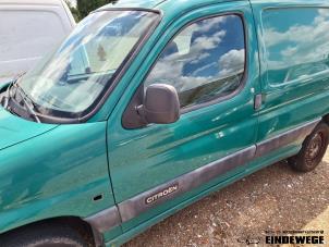 Begagnade Dörr, 2-dörrars, vänster Citroen Berlingo 1.9 Di Pris € 80,00 Marginaltabell erbjuds av Auto- en demontagebedrijf Eindewege