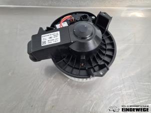 Gebruikte Blower Jaguar F-Pace 2.0 Turbo 16V AWD Prijs € 55,00 Margeregeling aangeboden door Auto- en demontagebedrijf Eindewege