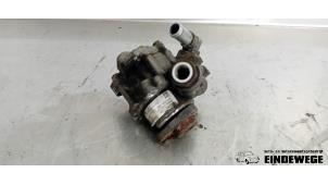 Begagnade Servostyrningspump Volkswagen Passat (3B2) 2.3 VR5 Pris € 40,00 Marginaltabell erbjuds av Auto- en demontagebedrijf Eindewege