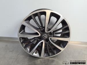 Używane Obrecz Opel Crossland (X) 1.2 Turbo 12V Euro 6 Cena € 105,00 Procedura marży oferowane przez Auto- en demontagebedrijf Eindewege