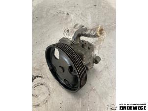 Begagnade Servostyrningspump Ford Fiesta 5 (JD/JH) 1.4 TDCi Pris € 45,00 Marginaltabell erbjuds av Auto- en demontagebedrijf Eindewege