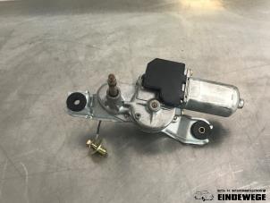 Begagnade Bakre torkarmotor Toyota Corolla (E12) 1.4 16V VVT-i Pris € 30,00 Marginaltabell erbjuds av Auto- en demontagebedrijf Eindewege