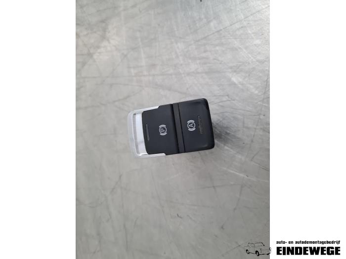 Brytare, parkeringsbroms från en Seat Leon ST (5FF) 1.8 TSI Ecomotive 16V 2018