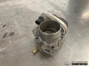 Gebruikte Gasklephuis Renault Megane II (BM/CM) 1.6 16V Prijs € 32,50 Margeregeling aangeboden door Auto- en demontagebedrijf Eindewege