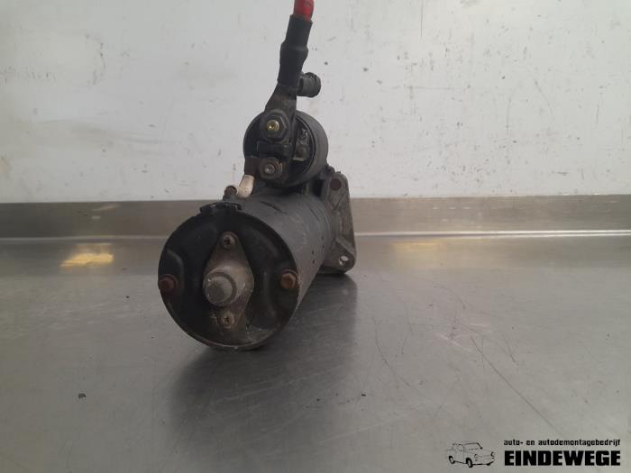 Startmotor från en Volvo V70 (SW) 2.4 D5 20V 2004