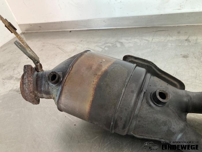 Katalytisk avgasrenare från en Mercedes-Benz C Sportcoupé (C203) 1.8 C-180K 16V 2007