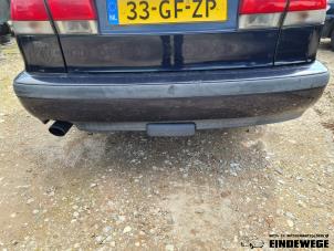 Begagnade Bakre stötfångare Saab 9-3 I (YS3D) 2.0t 16V Ecopower Pris € 105,00 Marginaltabell erbjuds av Auto- en demontagebedrijf Eindewege