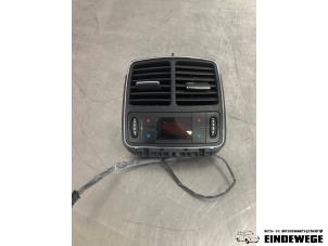 Gebruikte Kachel Bedieningspaneel Mercedes CLS AMG (C219) 5.4 55 AMG V8 24V Prijs € 40,00 Margeregeling aangeboden door Auto- en demontagebedrijf Eindewege