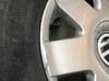 Velgen set + banden van een Volkswagen Polo IV (9N1/2/3) 1.4 TDI 70 2005
