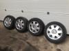 Velgen set + banden van een Volkswagen Polo IV (9N1/2/3) 1.4 TDI 70 2005