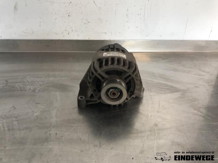Dynamo från en Fiat 500 (312) 1.2 2009