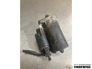 Begagnade Startmotor Volkswagen Golf IV (1J1) 1.6 Pris € 25,00 Marginaltabell erbjuds av Auto- en demontagebedrijf Eindewege