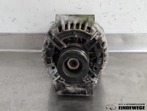 Gebruikte Alternator Renault Scénic I (JA) 2.0 16V IDE Prijs € 30,00 Margeregeling aangeboden door Auto- en demontagebedrijf Eindewege