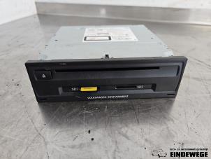 Begagnade Navigeringsmodul Volkswagen Golf VII (AUA) 1.4 TSI 16V Pris € 315,00 Marginaltabell erbjuds av Auto- en demontagebedrijf Eindewege