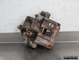 Gebruikte Remklauw (Tang) rechts-achter Toyota Yaris II (P9) 1.33 16V Dual VVT-I Prijs € 35,00 Margeregeling aangeboden door Auto- en demontagebedrijf Eindewege