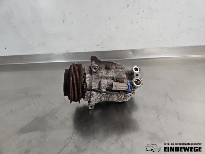 Aircopomp van een Chevrolet Orlando 2.0 D 16V 2012