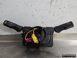 Gebruikte Combischakelaar Stuurkolom Opel Astra H SW (L35) 1.6 16V Twinport Prijs € 38,50 Margeregeling aangeboden door Auto- en demontagebedrijf Eindewege