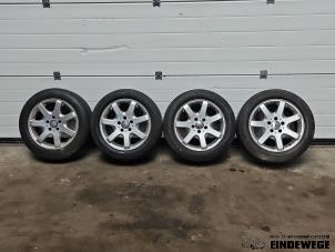 Gebruikte Velgen set + banden Mercedes SLK (R170) 2.0 200 16V Prijs € 262,50 Margeregeling aangeboden door Auto- en demontagebedrijf Eindewege