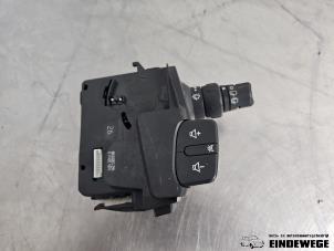 Gebruikte Schakelaar Ruitenwisser Renault Modus/Grand Modus (JP) 1.2 16V Prijs € 35,00 Margeregeling aangeboden door Auto- en demontagebedrijf Eindewege