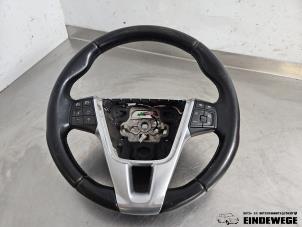 Używane Kierownica Volvo V60 I (FW/GW) 2.0 D3 20V Cena € 52,50 Procedura marży oferowane przez Auto- en demontagebedrijf Eindewege
