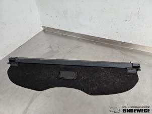 Używane Pólka tylna Renault Kadjar (RFEH) 1.5 dCi DPF Cena € 105,00 Procedura marży oferowane przez Auto- en demontagebedrijf Eindewege