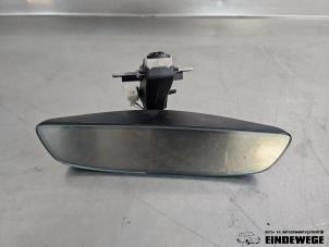 Gebruikte Binnenspiegel Renault Captur II (RJB) 1.6 E-Tech 160 Prijs € 52,50 Margeregeling aangeboden door Auto- en demontagebedrijf Eindewege
