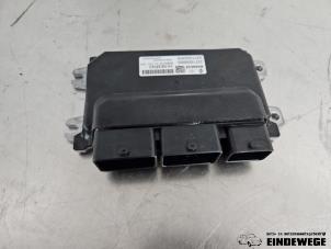 Gebruikte Inspuitcomputer Renault Captur II (RJB) 1.6 E-Tech 160 Prijs € 210,00 Margeregeling aangeboden door Auto- en demontagebedrijf Eindewege