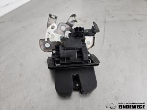 Begagnade Låsmekanism, baklucka Seat Leon ST (5FF) 1.8 TSI Ecomotive 16V Pris € 25,00 Marginaltabell erbjuds av Auto- en demontagebedrijf Eindewege