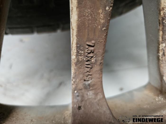 Velgen set + banden van een Volvo S80 (TR/TS) 2.4 20V 140 2000