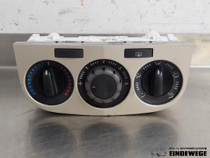 Begagnade Värmekontrollpanel Opel Corsa D 1.0 Pris på förfrågan erbjuds av Auto- en demontagebedrijf Eindewege