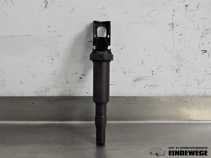 Tändspole från en Citroën C3 Picasso (SH) 1.4 16V VTI 95 2012