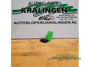 Gebruikte Raam schakelaar elektrisch BMW 3 serie (E46/4) 318i Prijs € 25,00 Margeregeling aangeboden door Autosloperij Kralingen B.V.