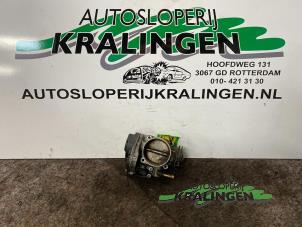 Gebruikte Gasklephuis Volkswagen Golf IV (1J1) 2.3 V5 GTI Prijs € 50,00 Margeregeling aangeboden door Autosloperij Kralingen B.V.