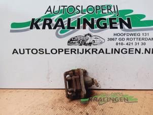 Używane Zacisk hamulcowy lewy tyl Honda CR-V (RD5/6/7/8) 2.0i 16V VTEC Cena € 24,99 Procedura marży oferowane przez Autosloperij Kralingen B.V.