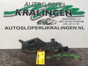 Gebruikte Handgreep Seat Ibiza II (6K1) 1.6 Sport Prijs € 25,00 Margeregeling aangeboden door Autosloperij Kralingen B.V.