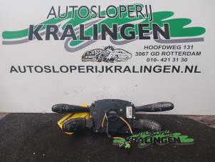 Gebruikte Schakelaar Stuurkolom (licht) Peugeot 207/207+ (WA/WC/WM) 1.6 HDi 16V Prijs € 50,00 Margeregeling aangeboden door Autosloperij Kralingen B.V.